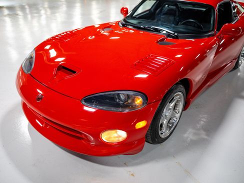 Used 1997 Dodge Viper GTS RWD image 24