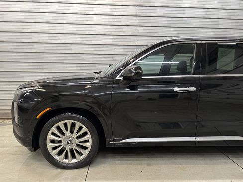 Used 2020 Hyundai Palisade Limited image 3