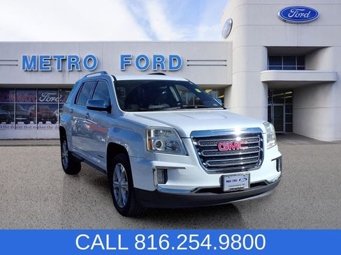 Used 2017 GMC Terrain SLT w/ Open Road Package image 1