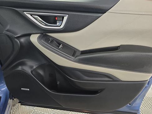 Used 2023 Subaru Forester Limited image 5