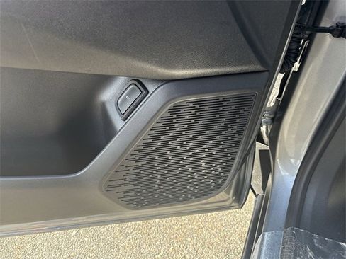 New 2026 Chevrolet Equinox RS w/ LPO, Floor Liner Package image 25