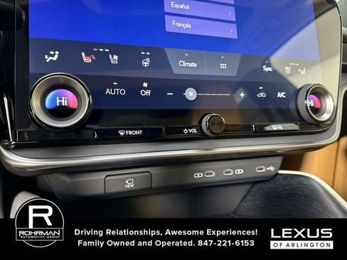 New 2026 Lexus RZ 350e PREMIUM image 8