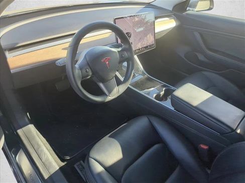 Used 2020 Tesla Model 3 Long Range image 8