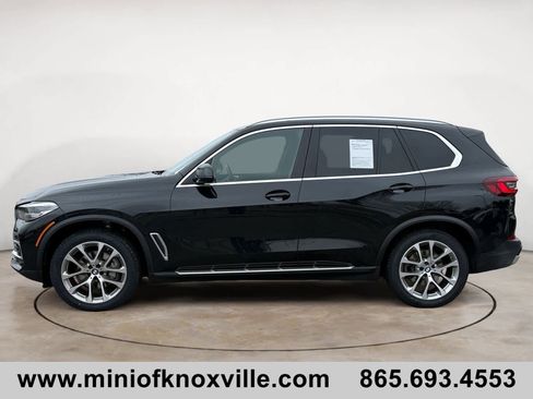 Used 2022 BMW X5 xDrive40i w/ Premium Package image 6