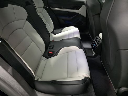 New 2026 Porsche Taycan GTS image 6