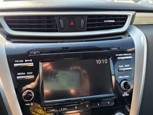 Used 2016 Nissan Murano S AWD/4WD image 24