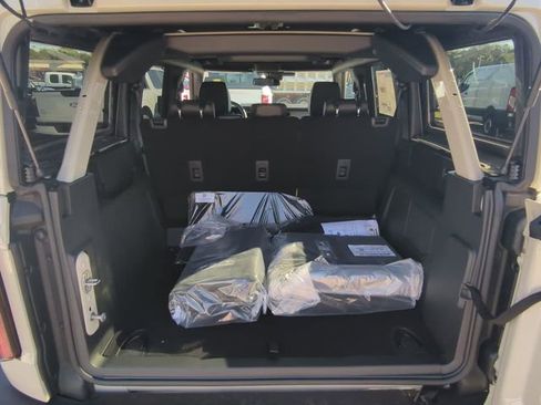 New 2025 Ford Bronco Outer Banks image 14