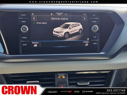 Used 2022 Volkswagen Taos SE FWD image 25