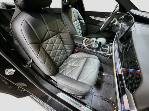 New 2026 BMW 740i RWD image 15