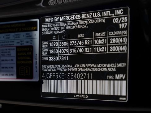Used 2025 Mercedes-Benz GLS 450 4MATIC image 16