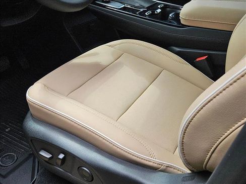 New 2026 Buick Enclave Preferred w/ Power Package image 4