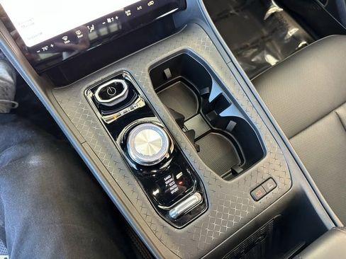 Used 2025 Jeep Wagoneer S Launch Edition image 33