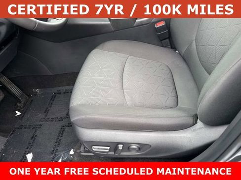 Used 2023 Toyota RAV4 XLE w/ XLE Grade Weather Package AWD/4WD image 15