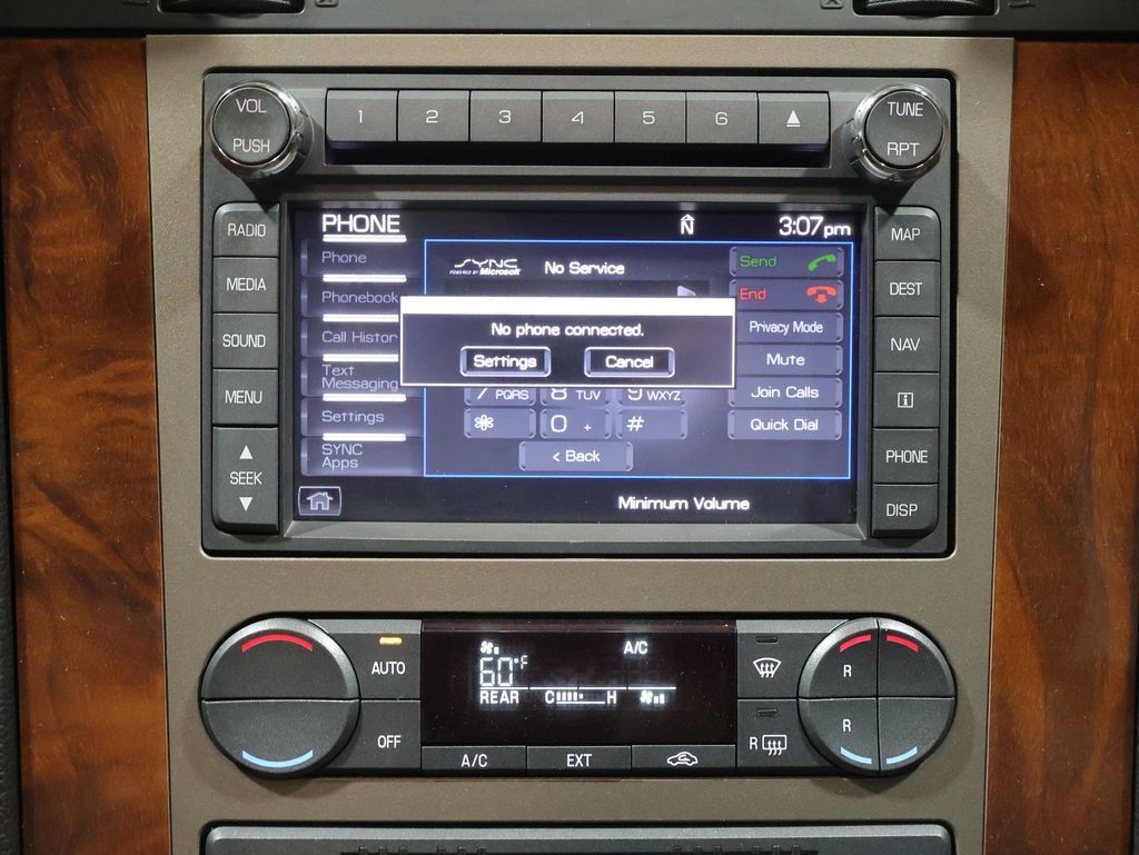 Used 2012 Lincoln Navigator 4WD image 31