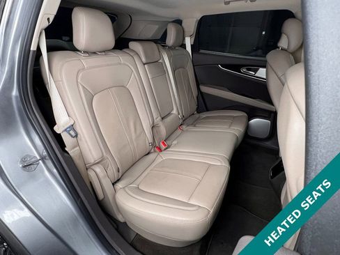 Used 2023 Lincoln Nautilus Reserve w/ Equipment Group 202A image 10