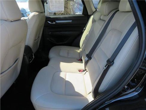 Used 2019 MAZDA CX-5 Touring image 5