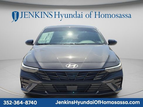 New 2026 Hyundai Elantra SEL Sport Premium FWD image 11