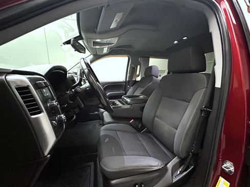 Used 2018 Chevrolet Silverado 1500 LT w/ All Star Edition image 10