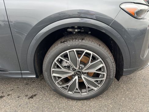 New 2025 Audi Q5 Premium Plus image 8