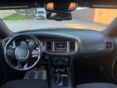 Used 2017 Dodge Charger R/T w/ Blacktop Package image 21