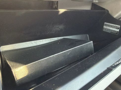 Used 2008 Toyota Camry XLE image 29