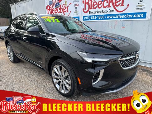 Used 2023 Buick Envision Avenir image 1