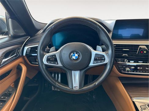 Used 2020 BMW M550i xDrive w/ Executive Package AWD/4WD image 12