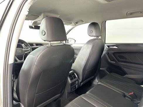 Used 2024 Volkswagen Tiguan Wolfsburg Edition image 28
