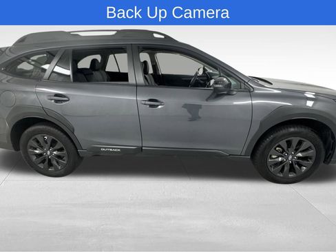 Certified 2025 Subaru Outback Onyx Edition AWD/4WD image 2