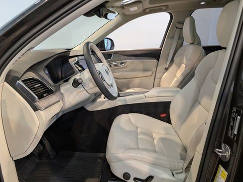 Used 2024 Volvo XC90 B6 Plus w/ Protection Package image 12