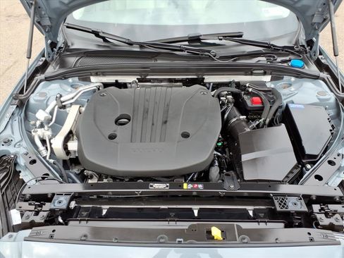 Used 2023 Volvo S60 B5 Plus w/ Climate Package image 9