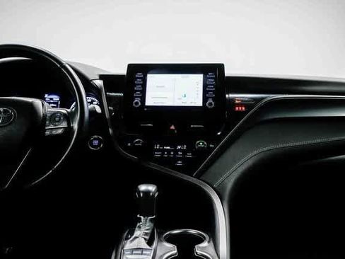 Certified 2023 Toyota Camry SE image 13
