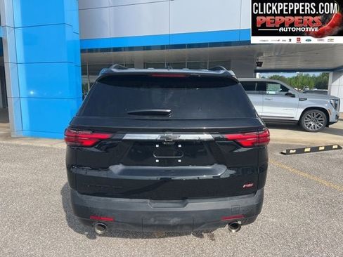 Used 2023 Chevrolet Traverse RS AWD/4WD image 5