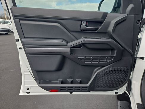 New 2026 Toyota Tacoma SR5 image 10