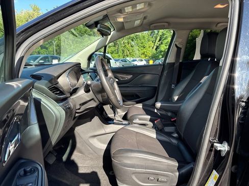 Used 2018 Buick Encore Preferred FWD image 15
