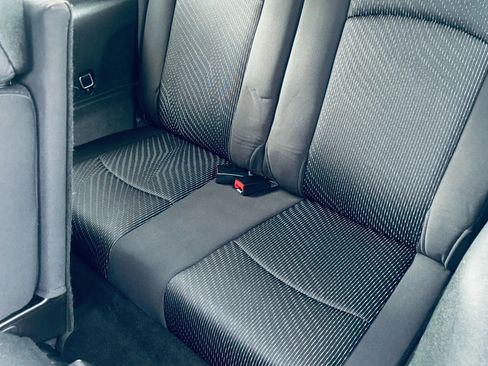 Used 2013 Dodge Journey SXT w/ Flexible Seating Group image 17