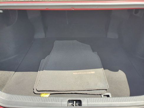 Used 2018 Toyota Camry XSE image 8