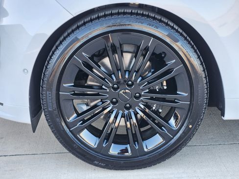 New 2026 Land Rover Range Rover Sport Dynamic SE image 10