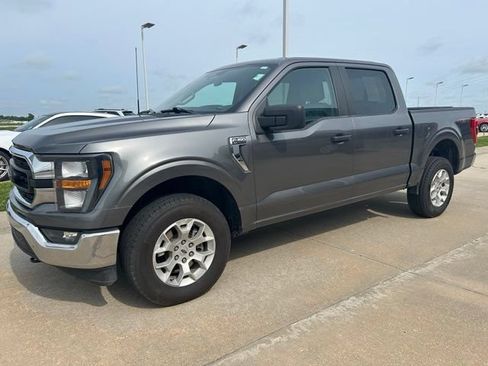 Used 2023 Ford F150 XLT AWD/4WD image 2