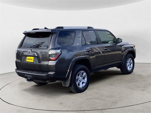 Used 2019 Toyota 4Runner SR5 Premium image 5
