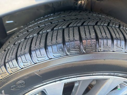 Used 2018 Toyota Corolla L image 10