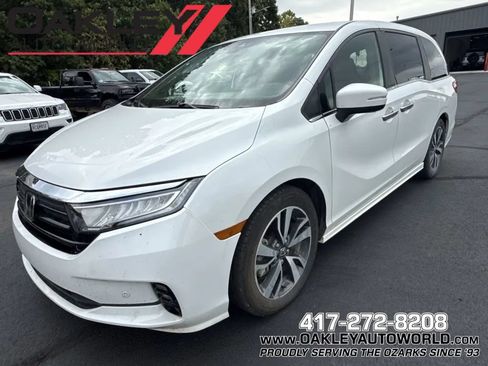 Used 2022 Honda Odyssey Touring image 1
