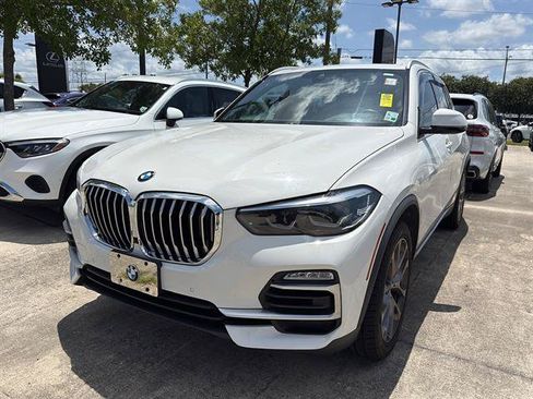 Used 2019 BMW X5 xDrive40i w/ Premium Package 2 AWD/4WD image 2