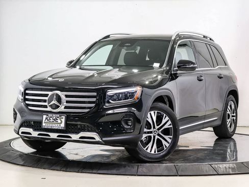 Certified 2026 Mercedes-Benz GLB 250 image 1