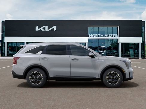 New 2026 Kia Sorento S FWD image 7