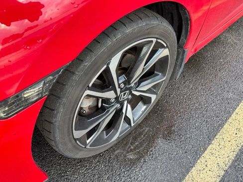 Used 2018 Honda Civic Si image 11