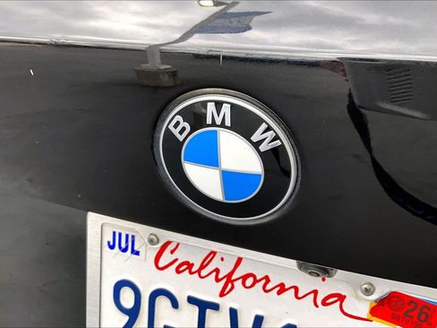 Used 2019 BMW X5 xDrive50i w/ M Sport Package image 30