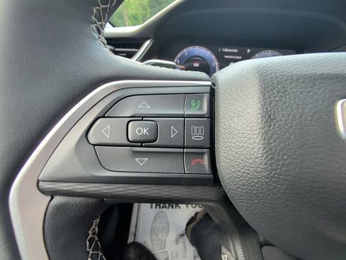 Used 2023 Jeep Grand Cherokee L Laredo AWD/4WD image 20
