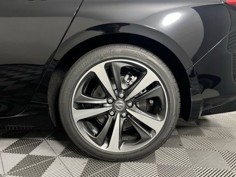 Certified 2025 Acura TLX w/ Technology Package image 11