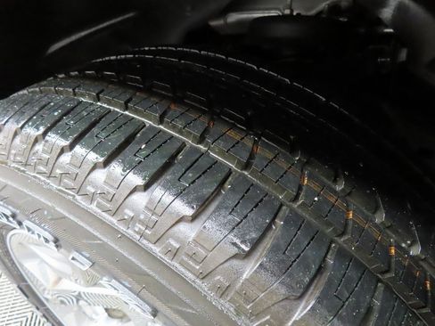 Used 2022 RAM 1500 Big Horn image 6